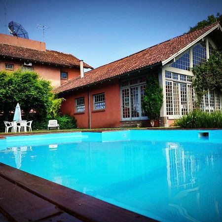 Pousada Casa Rosa Канела Экстерьер фото