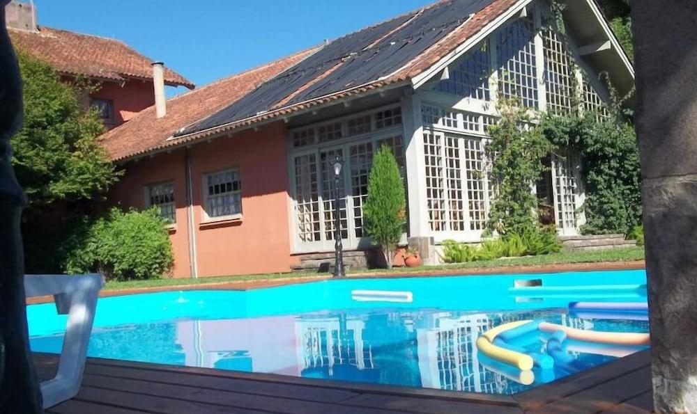 Pousada Casa Rosa Канела Экстерьер фото