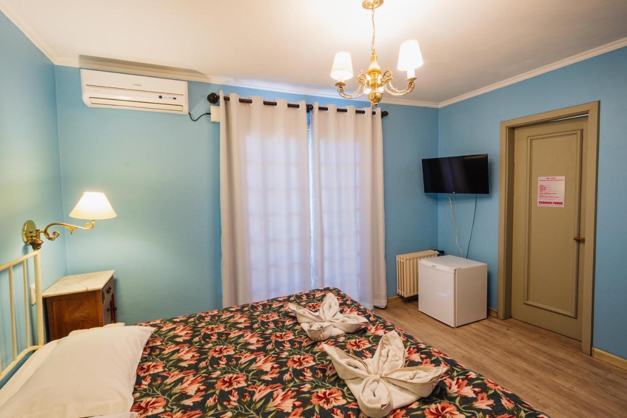 Pousada Casa Rosa Канела Экстерьер фото