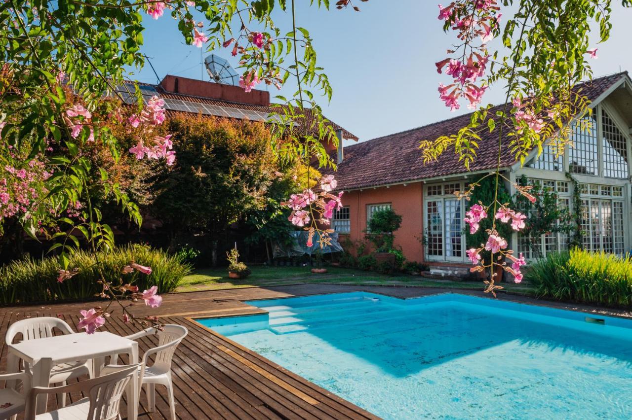 Pousada Casa Rosa Канела Экстерьер фото